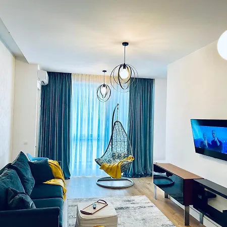 Summer Nest By Onix Blue Mamaia Nord Navodari
